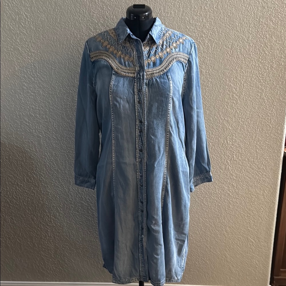 Reba Blue and Tan Buttoned Midi Dress with Cuffed Sleeves